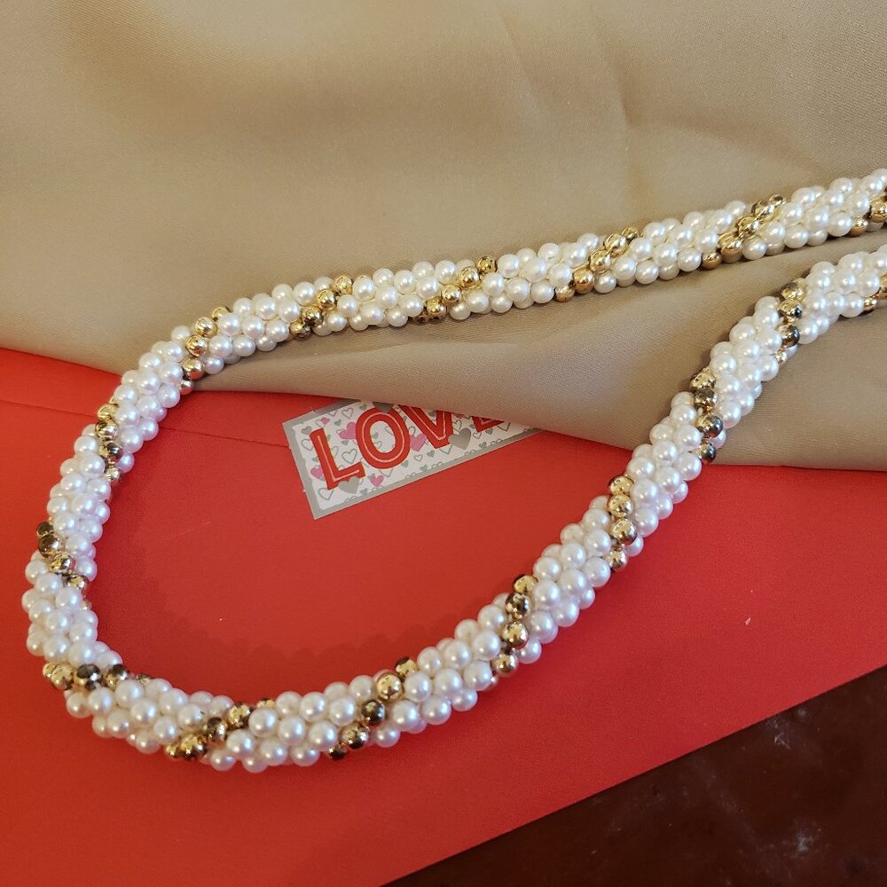 VINTAGE MULTI STRAND TUBE FAUX PEARL NECKLACE WITH GOLD ACCENTS